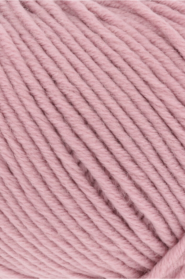 Premium Merino Blend for Ultimate Comfort