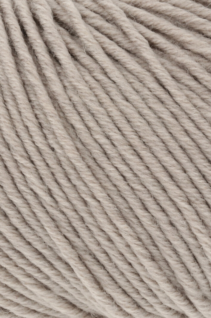 Premium Merino Blend for Ultimate Comfort