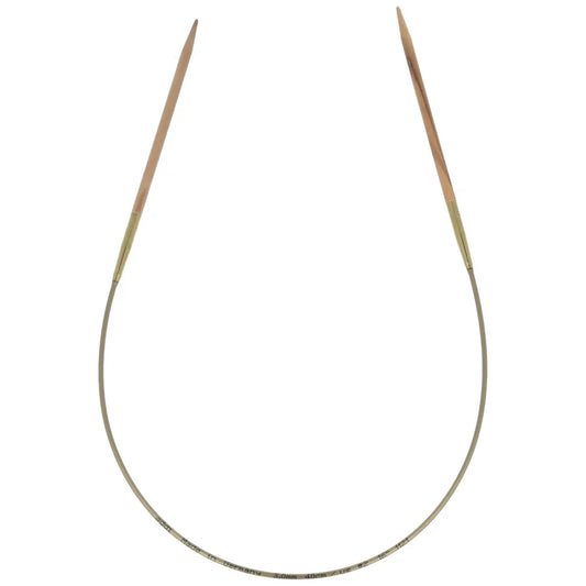 Découvrez comment tricoter avec les laines angora et alpaga en utilisant des aiguilles circulaires