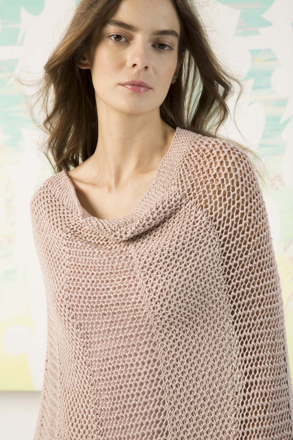Poncho ajouré - fil Norma - Modèle 37 FAM 242 - détail