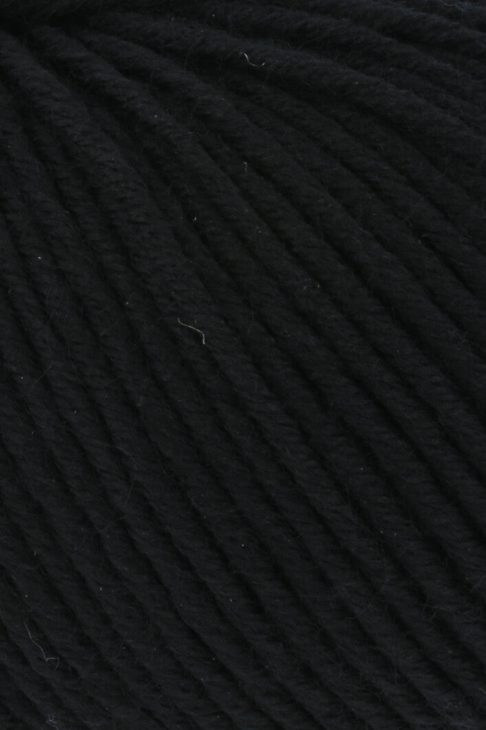 Premium Merino Blend for Ultimate Comfort