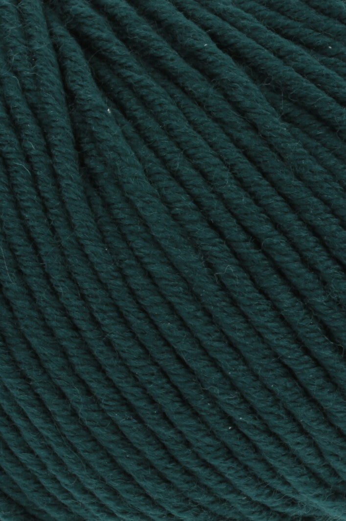 Premium Merino Blend for Ultimate Comfort