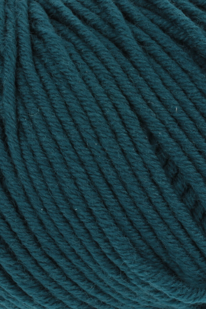 Premium Merino Blend for Ultimate Comfort