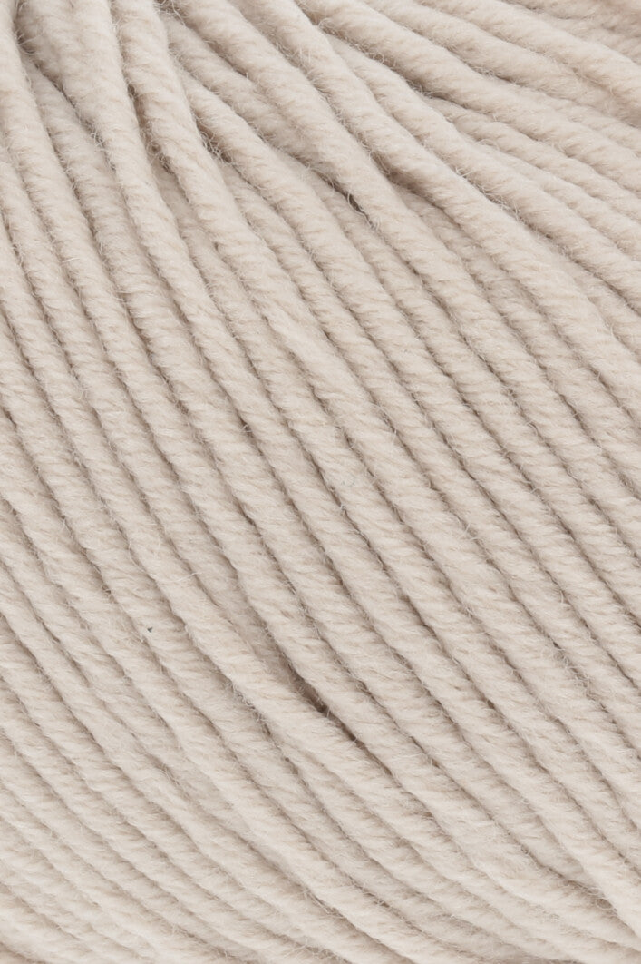 Premium Merino Blend for Ultimate Comfort