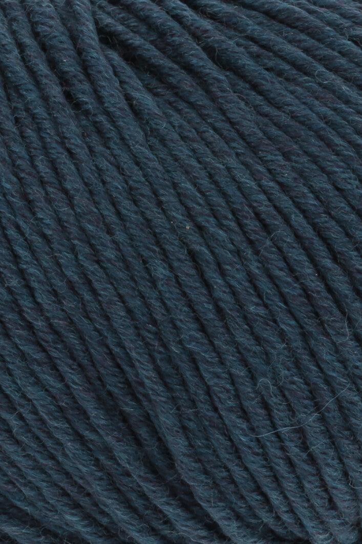 Premium Merino Blend for Ultimate Comfort