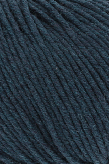 Premium Merino Blend for Ultimate Comfort