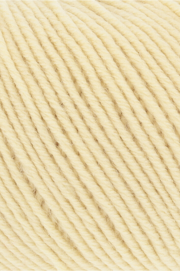 Premium Merino 150 Wool Blend for Ultimate Comfort and Style