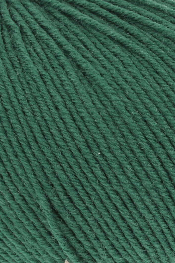 Premium Merino 150 Wool Blend for Ultimate Comfort and Style