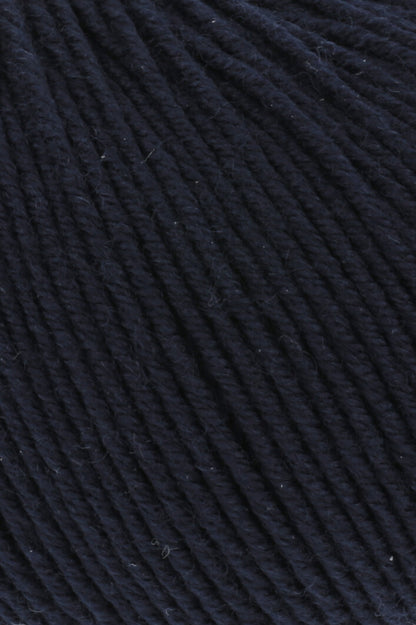 Premium Merino 150 Wool Blend for Ultimate Comfort and Style