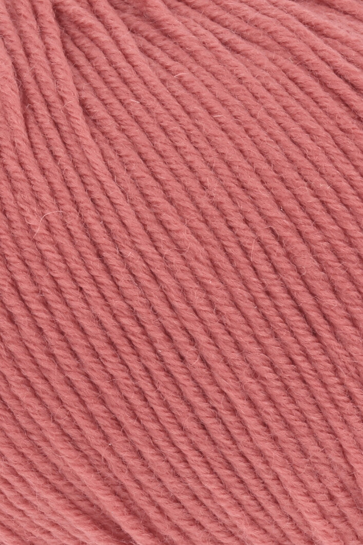 Premium Merino 150 Wool Blend for Ultimate Comfort and Style