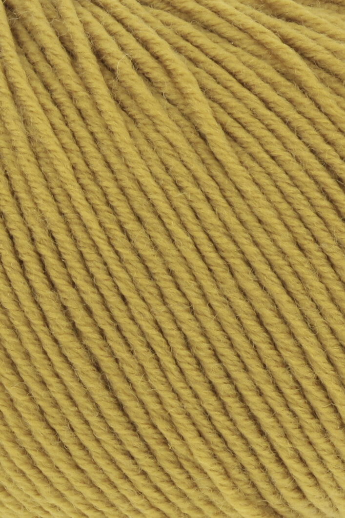 Premium Merino 150 Wool Blend for Ultimate Comfort and Style