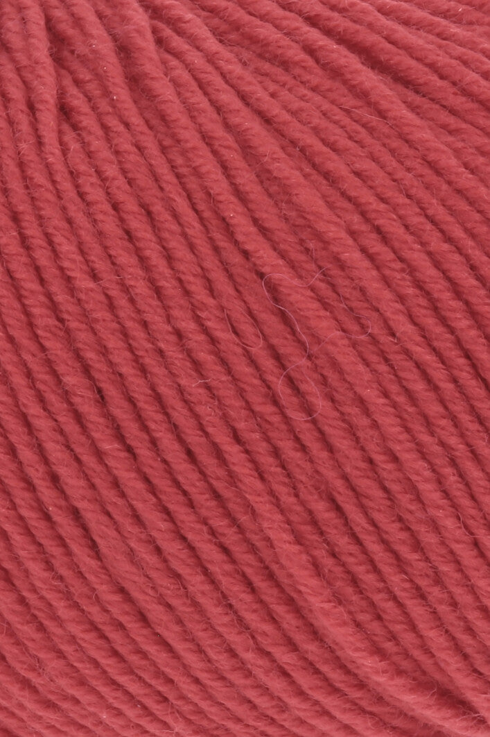 Premium Merino 150 Wool Blend for Ultimate Comfort and Style