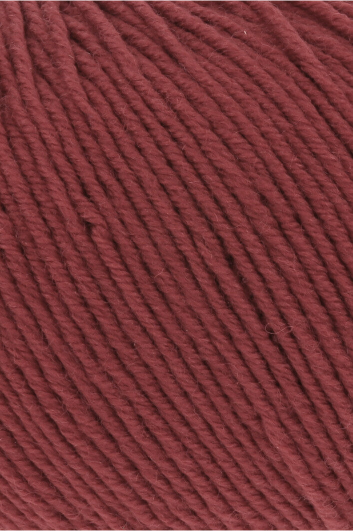 Premium Merino 150 Wool Blend for Ultimate Comfort and Style