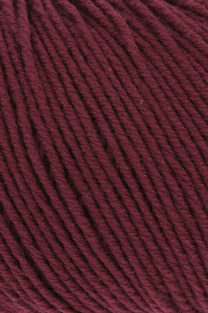 Premium Merino 150 Wool Blend for Ultimate Comfort and Style
