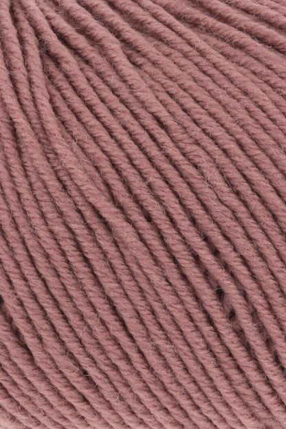 Premium Merino 150 Wool Blend for Ultimate Comfort and Style