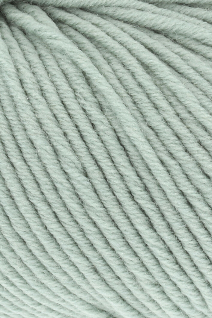 Premium Merino 150 Wool Blend for Ultimate Comfort and Style