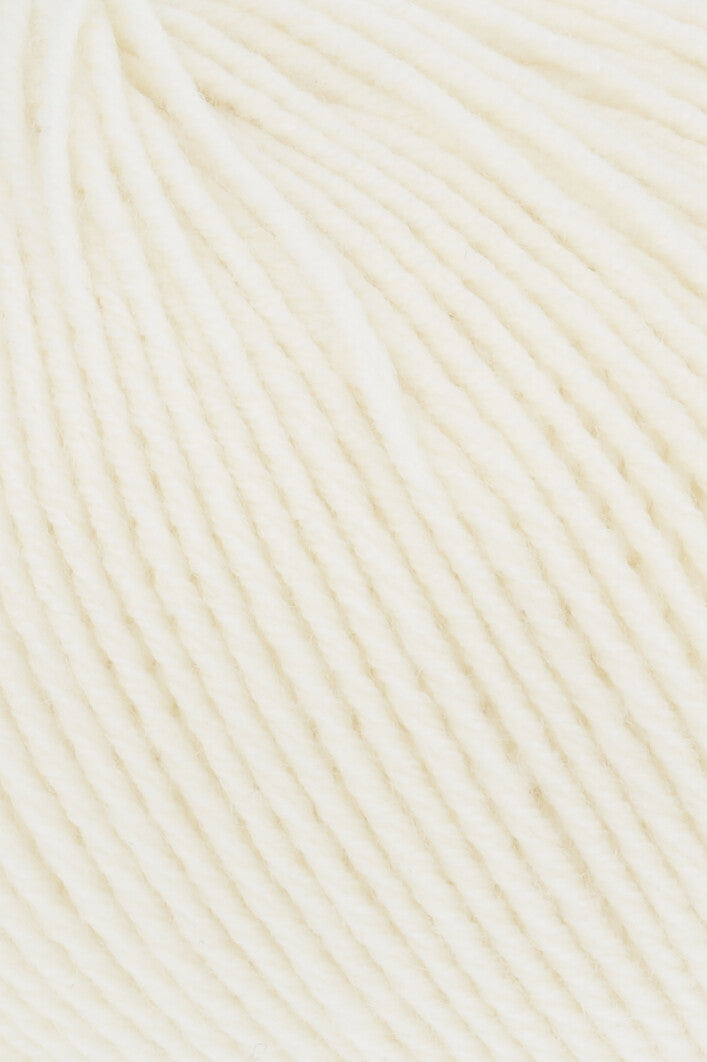 Premium Merino 150 Wool Blend for Ultimate Comfort and Style
