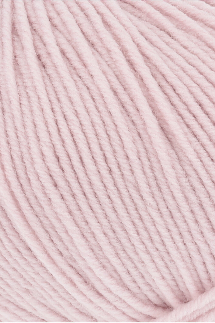 Premium Merino 150 Wool Blend for Ultimate Comfort and Style