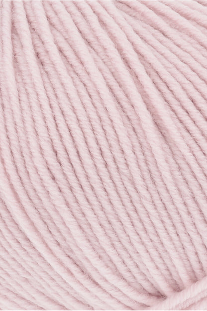 Premium Merino 150 Wool Blend for Ultimate Comfort and Style