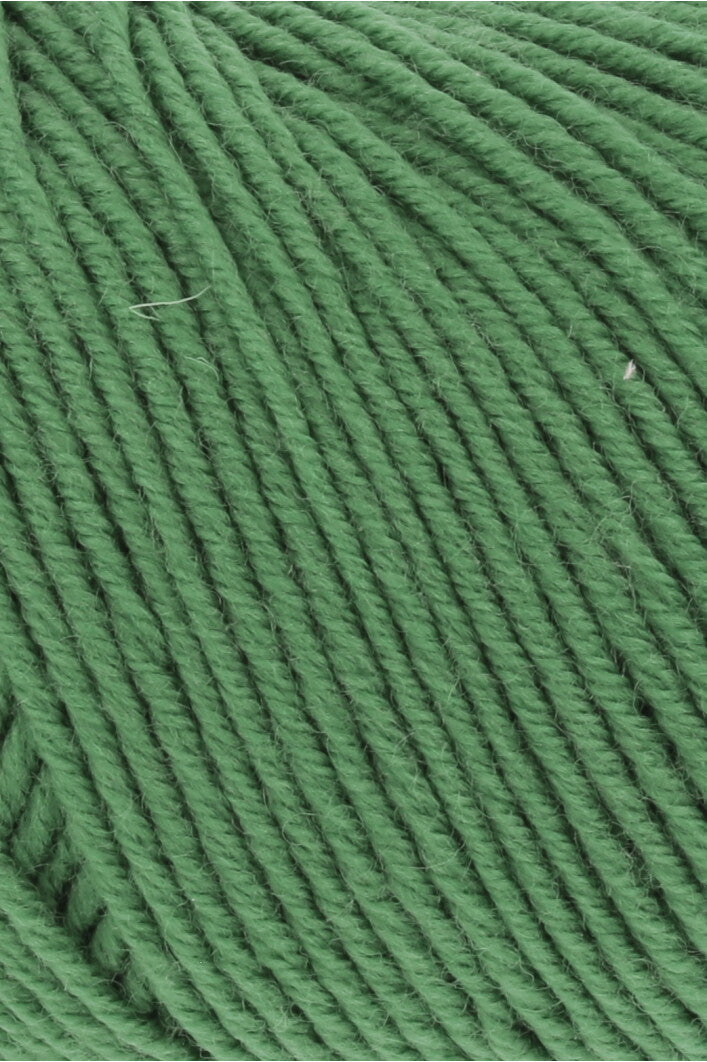 Premium Merino 150 Wool Blend for Ultimate Comfort and Style