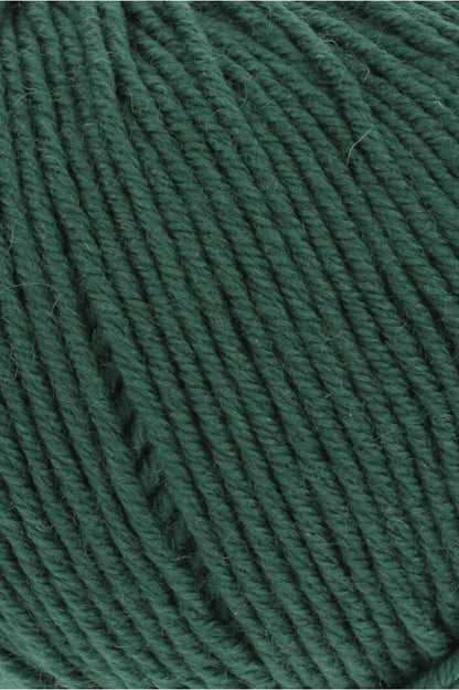 Premium Merino 150 Wool Blend for Ultimate Comfort and Style