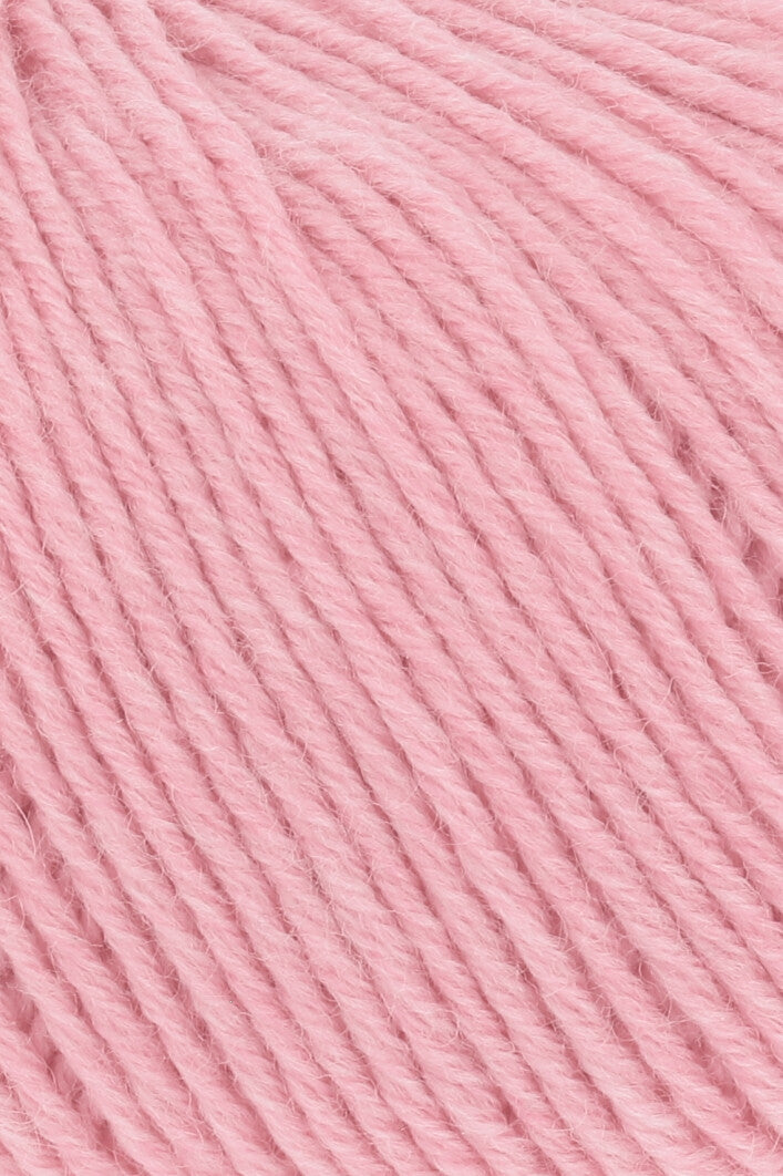 Premium Merino 150 Wool Blend for Ultimate Comfort and Style