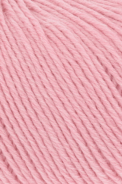 Premium Merino 150 Wool Blend for Ultimate Comfort and Style