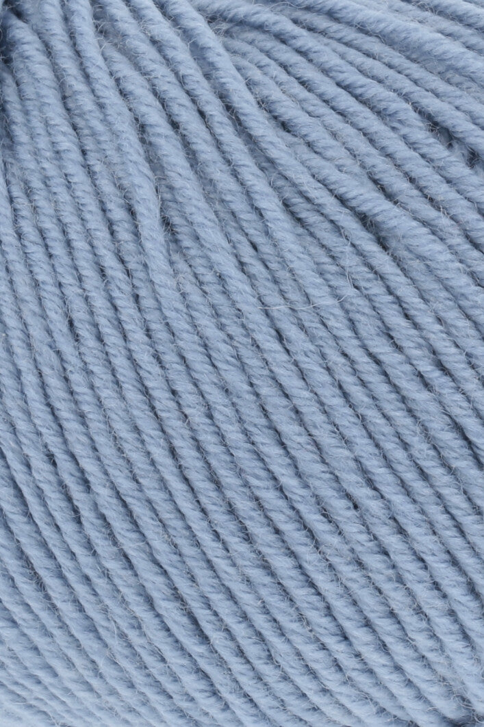 Premium Merino 150 Wool Blend for Ultimate Comfort and Style