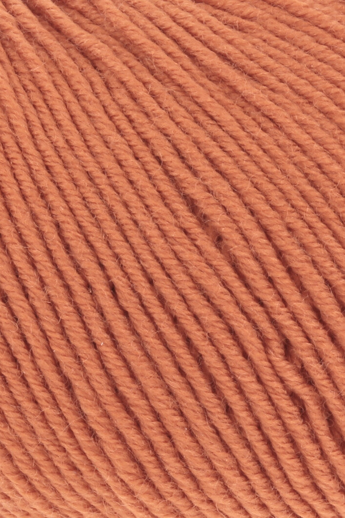 Premium Merino 150 Wool Blend for Ultimate Comfort and Style