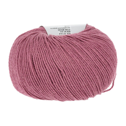 Premium Merino 150 Wool Blend for Ultimate Comfort and Style
