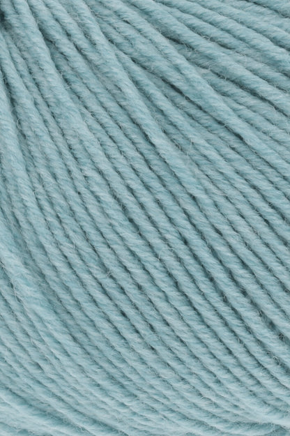 Premium Merino 150 Wool Blend for Ultimate Comfort and Style