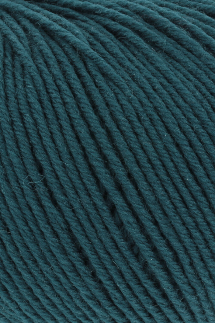 Premium Merino 150 Wool Blend for Ultimate Comfort and Style