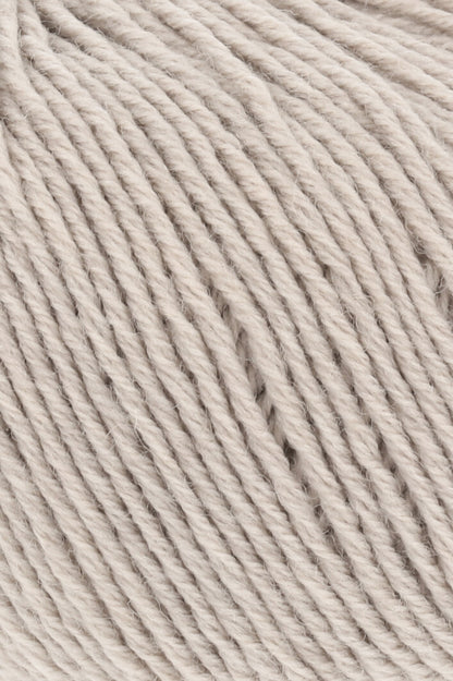 Premium Merino 150 Wool Blend for Ultimate Comfort and Style
