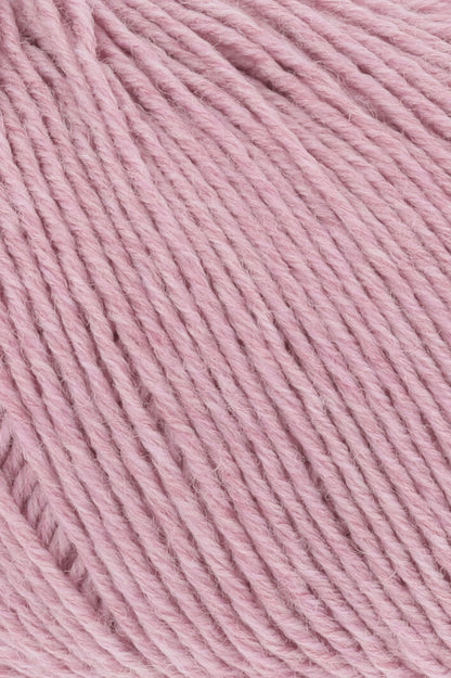 Premium Merino 150 Wool Blend for Ultimate Comfort and Style
