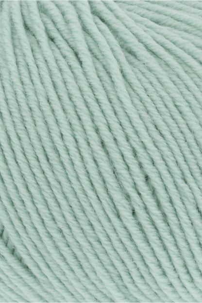 Premium Merino 150 Wool Blend for Ultimate Comfort and Style