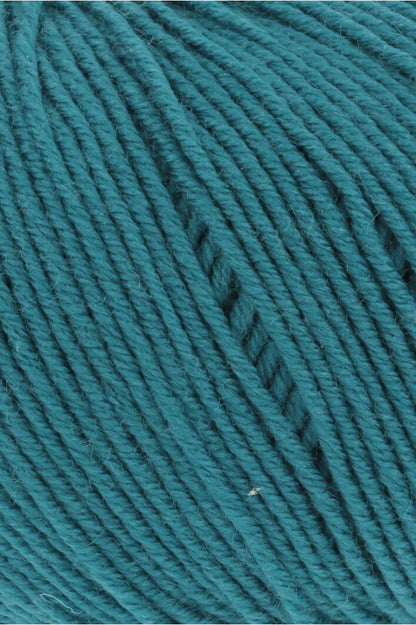 Premium Merino 150 Wool Blend for Ultimate Comfort and Style