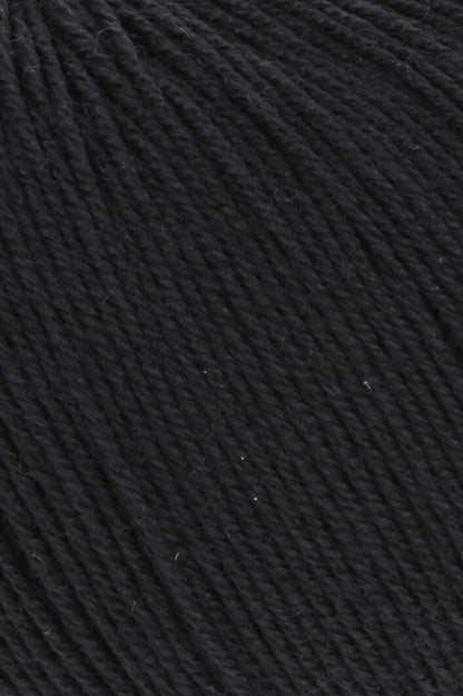 Exquisite 100% Merino Wool - Merino 400 Lace Yarn Ball