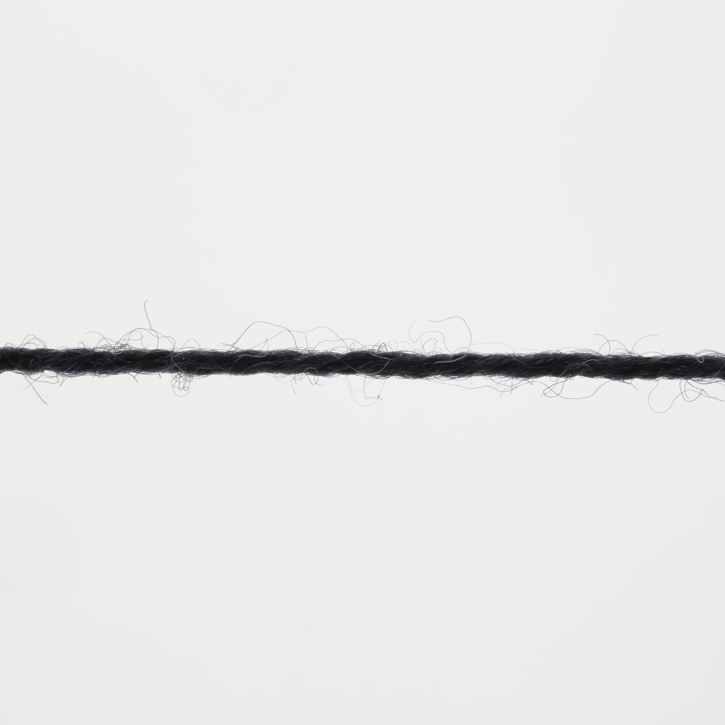 Exquisite 100% Merino Wool - Merino 400 Lace Yarn Ball