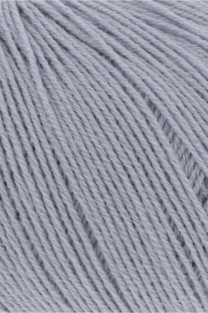 Exquisite 100% Merino Wool - Merino 400 Lace Yarn Ball