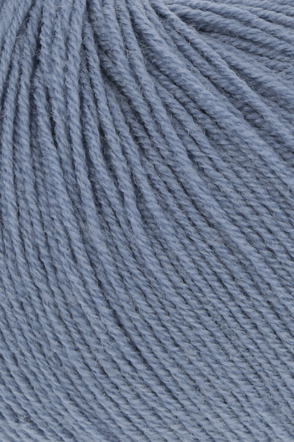 Exquisite 100% Merino Wool - Merino 400 Lace Yarn Ball