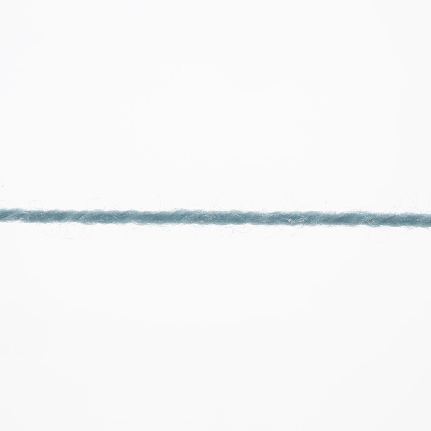 Exquisite 100% Merino Wool - Merino 400 Lace Yarn Ball