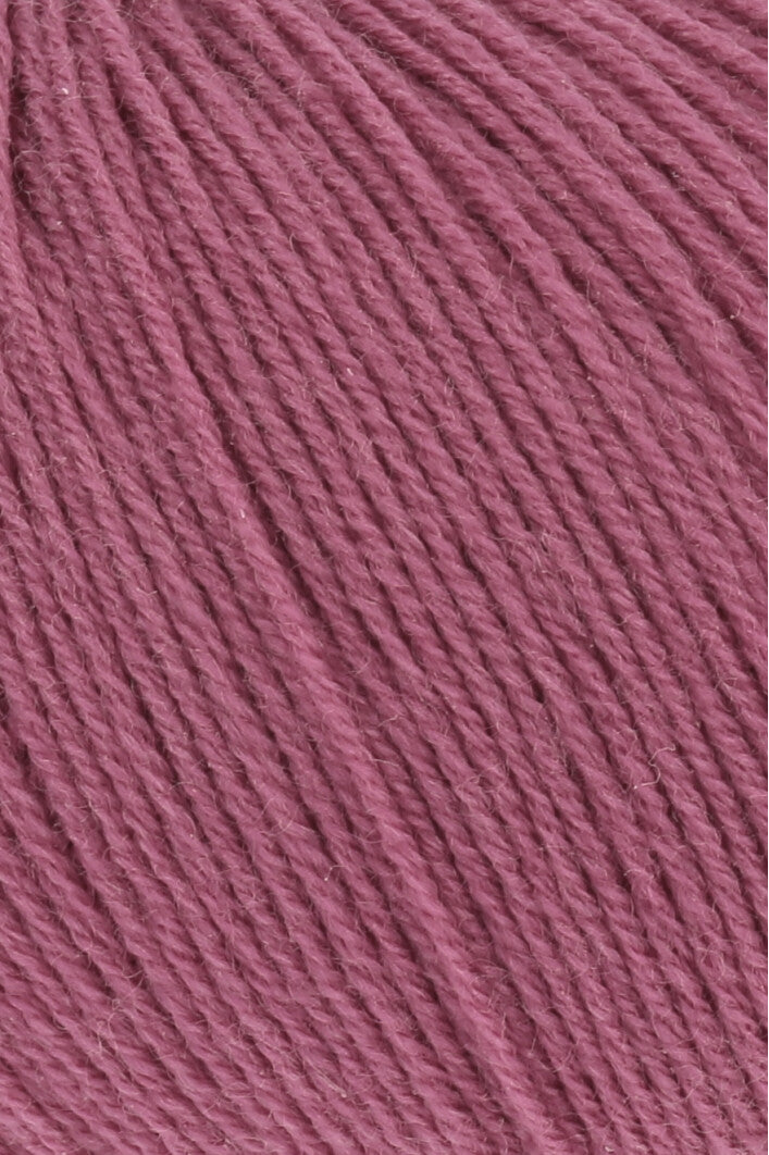 Exquisite 100% Merino Wool - Merino 400 Lace Yarn Ball