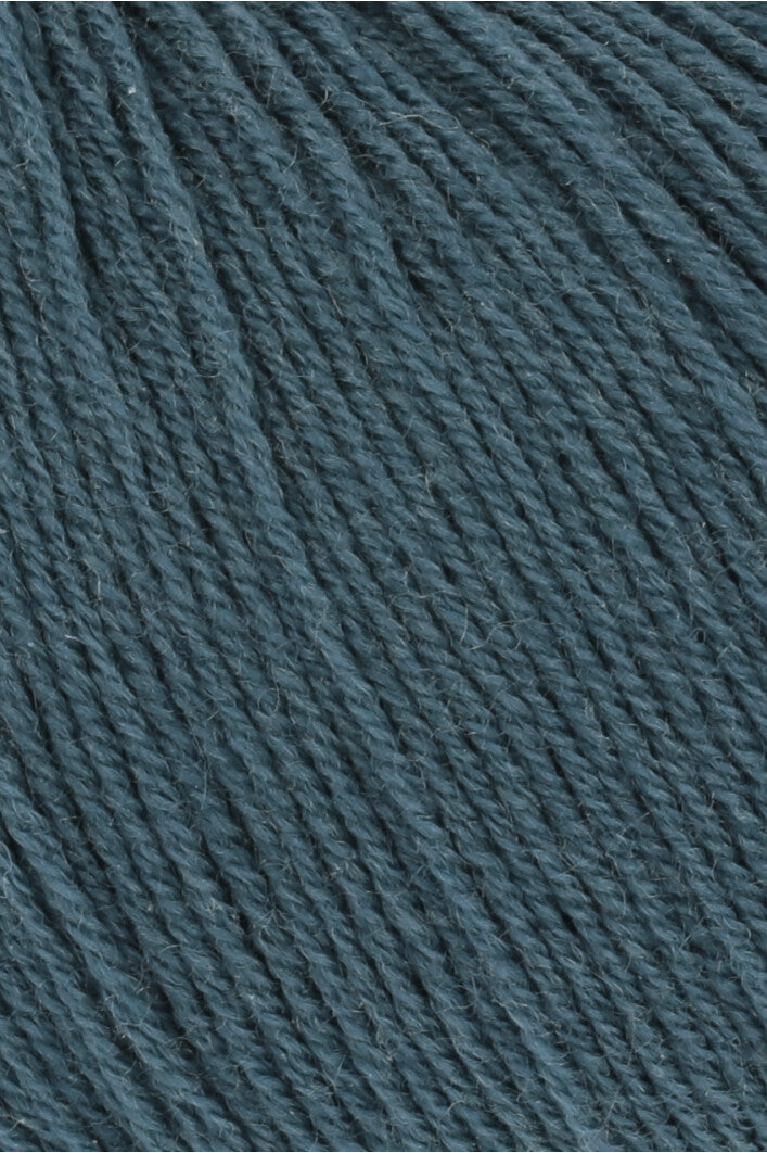 Exquisite 100% Merino Wool - Merino 400 Lace Yarn Ball