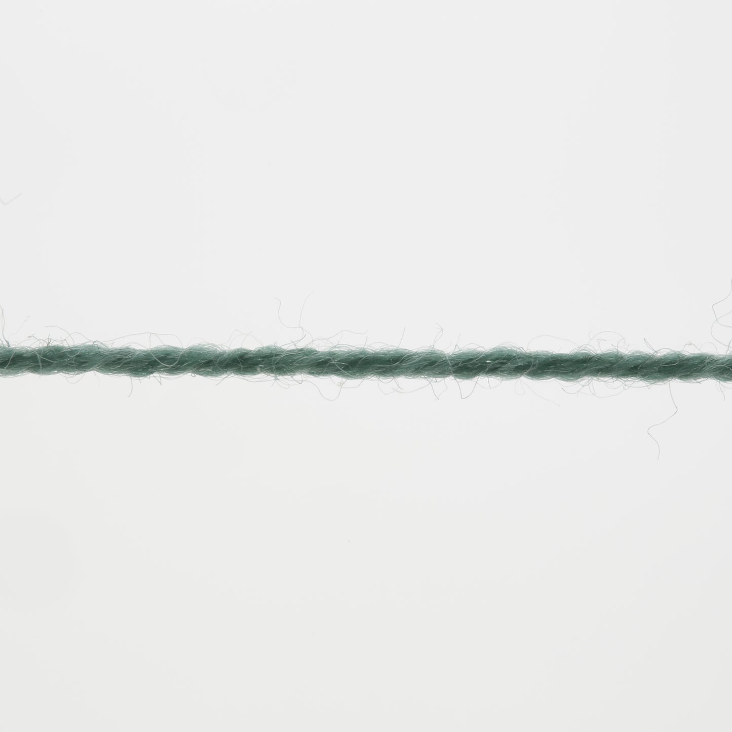 Exquisite 100% Merino Wool - Merino 400 Lace Yarn Ball