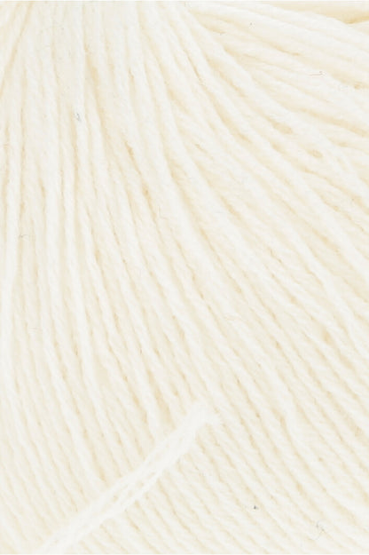 Exquisite 100% Merino Wool - Merino 400 Lace Yarn Ball