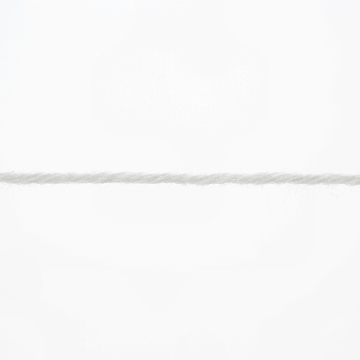 Exquisite 100% Merino Wool - Merino 400 Lace Yarn Ball