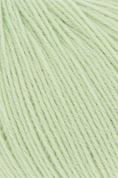Exquisite 100% Merino Wool - Merino 400 Lace Yarn Ball