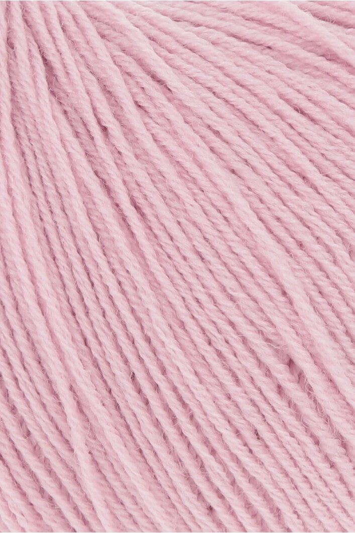 Exquisite 100% Merino Wool - Merino 400 Lace Yarn Ball