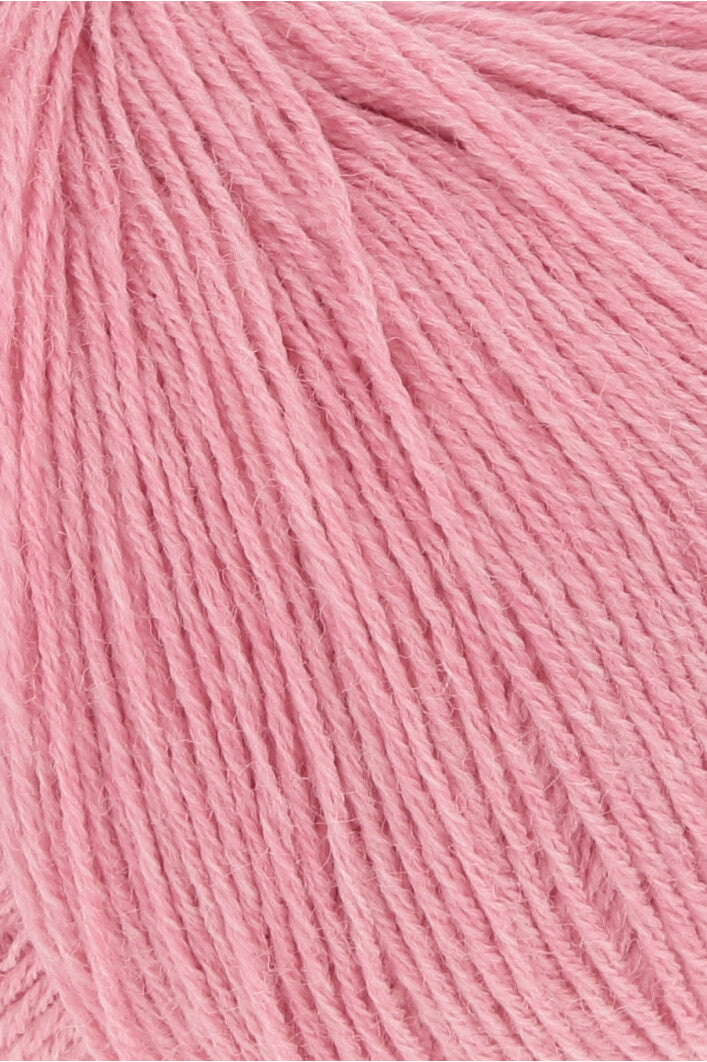 Exquisite 100% Merino Wool - Merino 400 Lace Yarn Ball