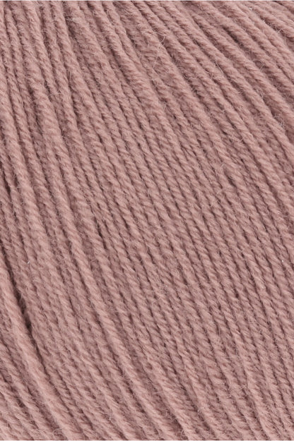 Exquisite 100% Merino Wool - Merino 400 Lace Yarn Ball
